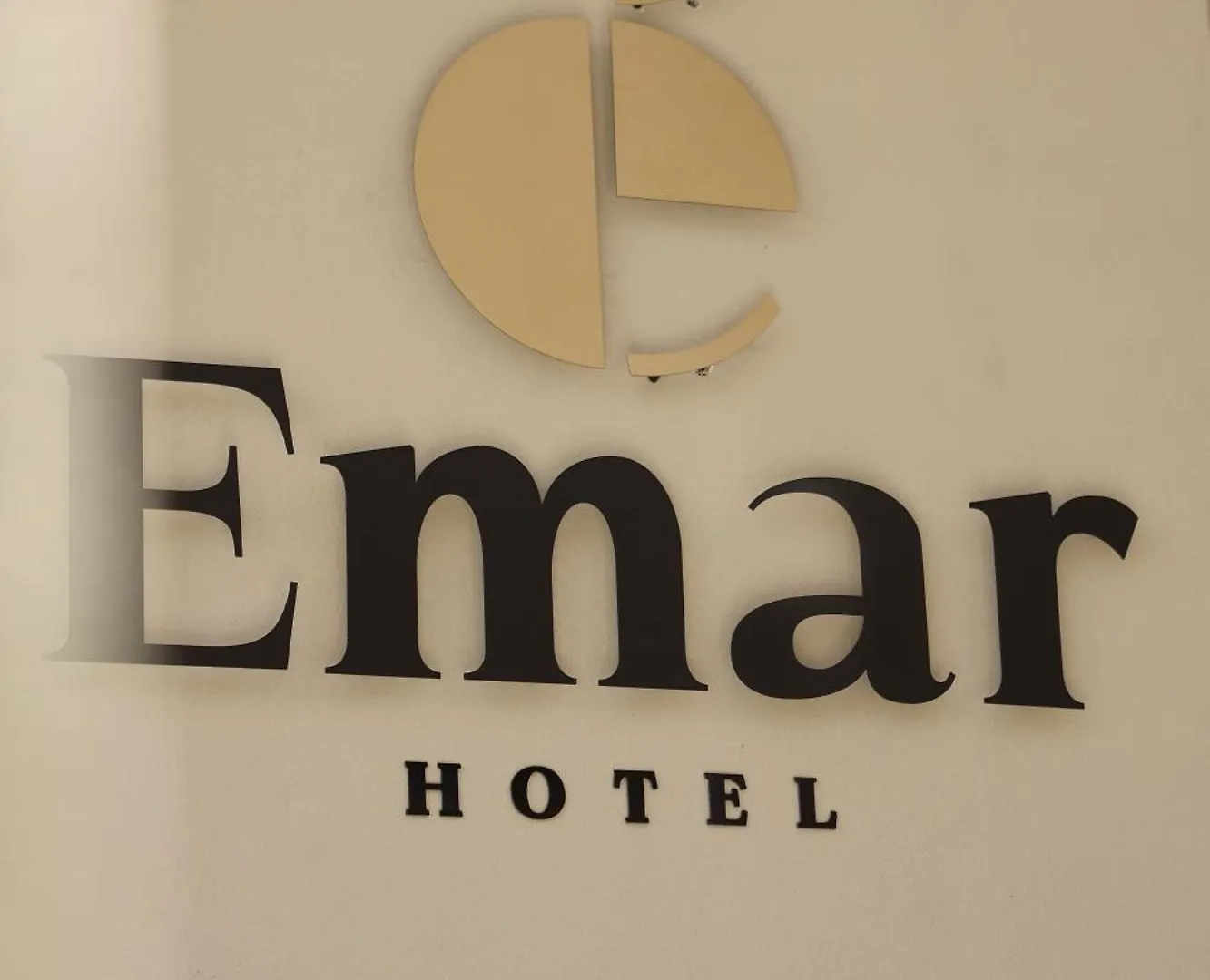 Emar Hotel Tirana 3*,  Albanien